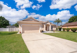 2712 Pearl Ct, Kissimmee, FL 34743