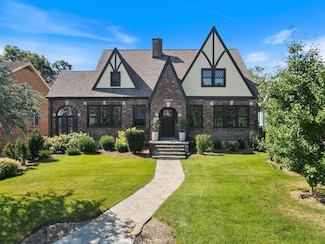 2809 Acklen Ave, Nashville, TN 37212