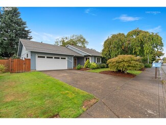 17648 SW Ivy Glenn Dr, Beaverton, OR 97007