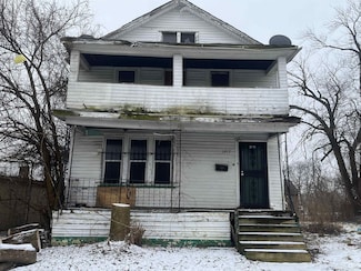 1917 Louise St, Highland Park, MI 48203