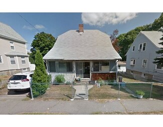160 Farrington St, Quincy, MA 02170