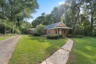 1107 W Main St, Laurens, SC 29360