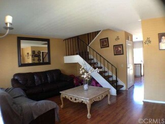 2960 Bradford Place Unit C, Santa Ana, CA 92707