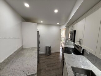 6921 Environ Blvd Unit 2T, Lauderhill, FL 33319
