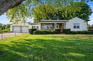 909 W State Road 32, Winchester, IN 47394