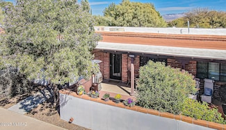 219 S Paseo Sarta Unit C, Green Valley, AZ 85614