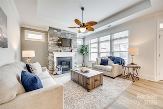 333 Lifestyle Ct, Gastonia, NC 28056