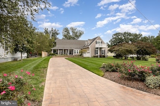 716 Monroe Bay Ave, Colonial Beach, VA 22443