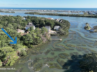 1748 Heron Point Rd SW, Ocean Isle Beach, NC 28469