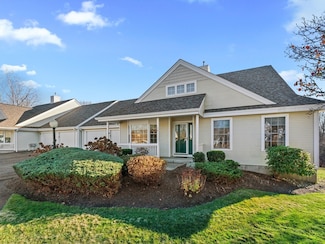 16 Deerfield Way Unit 93, Westborough, MA 01581