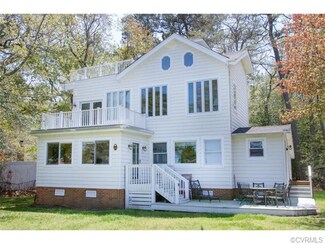 55 Riverside Dr, Deltaville, VA 23043