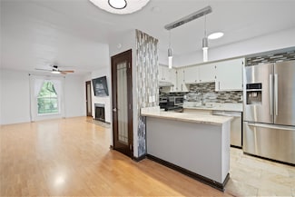 5218 Fleetwood Oaks Ave Unit 207F, Dallas, TX 75235