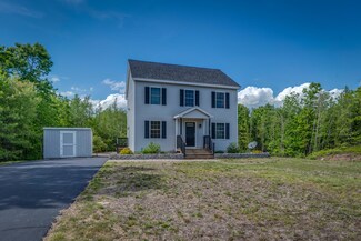 33 Moose Ln, Lebanon, ME 04027
