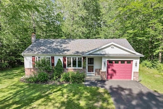 3 Tern Ln, Wolfeboro, NH 03894