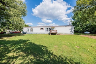 7116 S Green St, Wichita, KS 67216