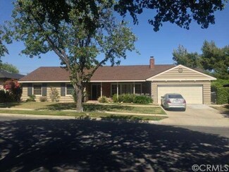 1556 Whittier Ave, Claremont, CA 91711
