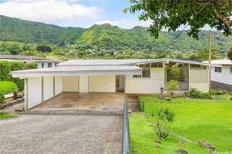 3313 Manoa Rd, Honolulu, HI 96822