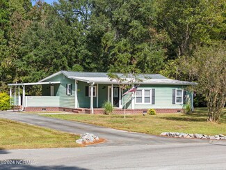 1954 Maco Rd NE, Leland, NC 28451