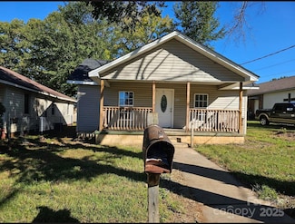 411 Weathers St, Shelby, NC 28150