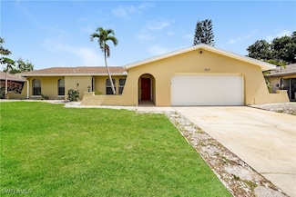1317 SE 22nd St, Cape Coral, FL 33990