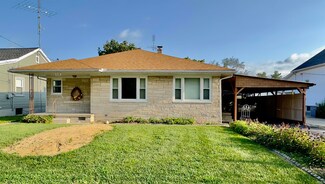 113 E 1st Ave, Huntingburg, IN 47542