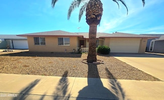 10813 W Hutton Dr, Sun City, AZ 85351