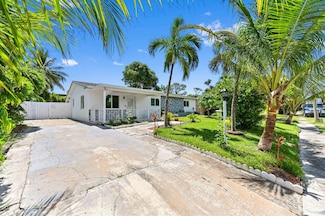 5574 Lake Geneva Dr, Lake Worth, FL 33461