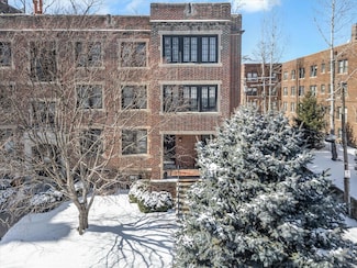 321 N Taylor Ave Unit 321, Saint Louis, MO 63108