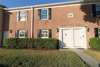 2537 Cedar Cypress Ct, Tampa, FL 33618