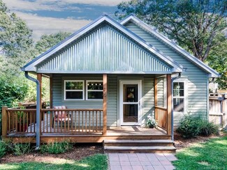 96 Oakley Rd, Asheville, NC 28803