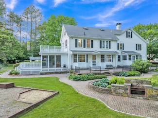 680 Old Connecticut Path, Framingham, MA 01701