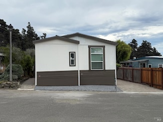 38851 S Highway 1 Unit M-15, Gualala, CA 95445