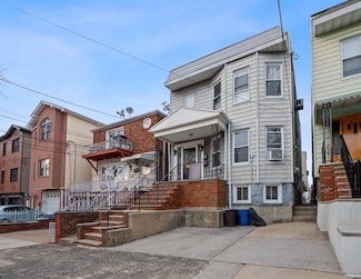 132 Grace St, Jersey City, NJ 07307