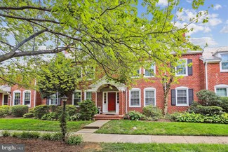 3571 S Stafford St Unit A2, Arlington, VA 22206