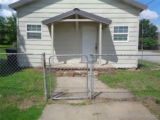 701 S Oak Ave, Bartlesville, OK 74003