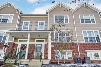 2706 Gardenia Ave Unit 4, Beavercreek, OH 45431