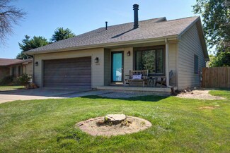 608 Compton Ave, Champaign, IL 61822