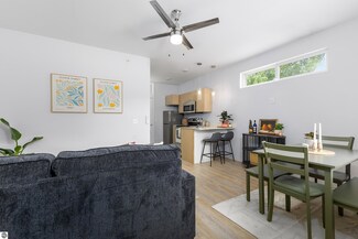 917 Third St Unit 11, Traverse City, MI 49684