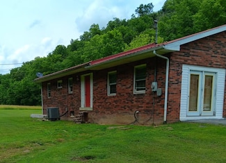 3370 Ky 846, Booneville, KY 41314
