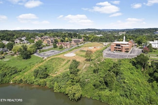 435 Carmel Lake Way, Knoxville, TN 37919