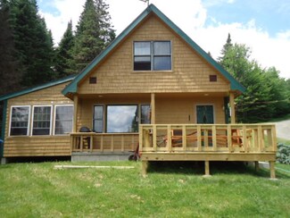 61 Momenee Ln, Pittsburg, NH 03592