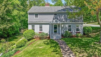 1 Quail Run, South Burlington, VT 05403