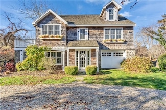 43 Noyes Neck Rd, Westerly, RI 02891