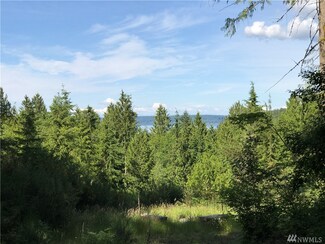 1 NW Seaview Dr, Seabeck, WA 98380