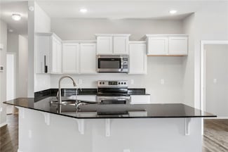 1721 Hermitage Dr, Centerton, AR 72719