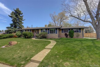 180 Dover St, Lakewood, CO 80226