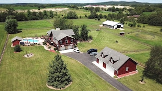 W340S2401 County Trunk Highway C, Oconomowoc, WI 53066