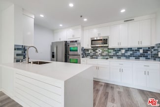 230 S Catalina Ave Unit 102, Redondo Beach, CA 90277