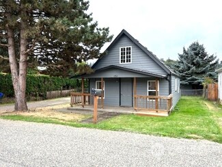 1511 N 3rd Ave, Kelso, WA 98626