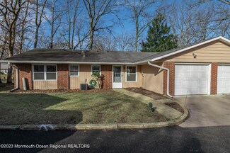 617D Huntington Dr Unit 617D, Lakewood, NJ 08701